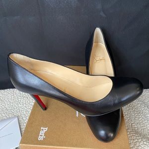 Christian Louboutin Simple Pump